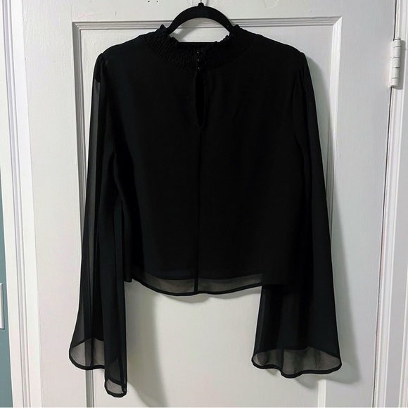 Embroidered Floral Chiffon Women’s Wide Long Sleeve Blouse from Urban Outfitters - Picture 4 of 7